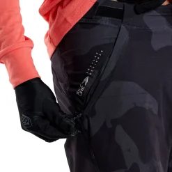 Troy Lee Designs Shorts & Pants|Skyline^Skyline Short W/Liner Scrubland Carbon